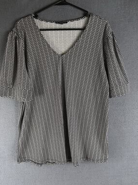 Adrianna Pappell Womens Blouse Tunic Top Plus Size XL Black White Geometric